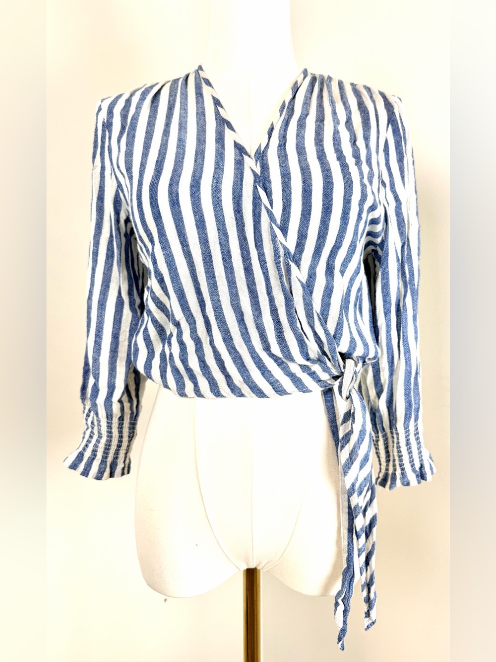 Rails Raquel Echo Stripe Linen Blend Wrap Top Blue and White Stripe Wrap Top XS - Picture 2 of 11